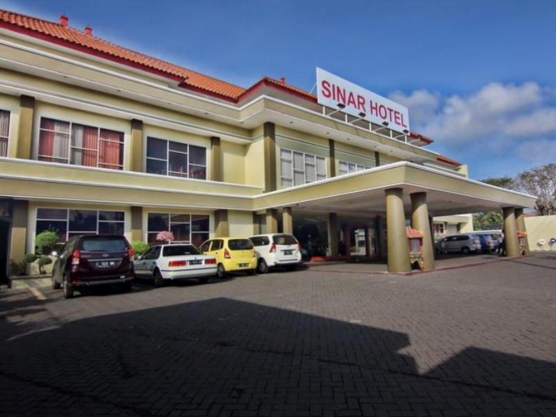 Hotel Sinar 1 Sedati Exterior photo